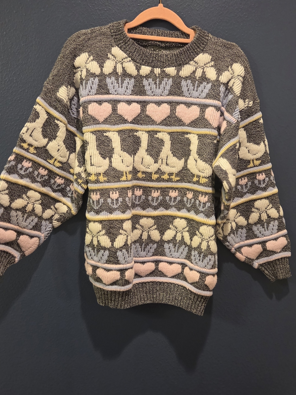1980s Arielle Knit Sweater With a Charming Pattern With Geese Small